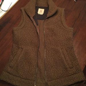Fleece Dark Army Green Vest